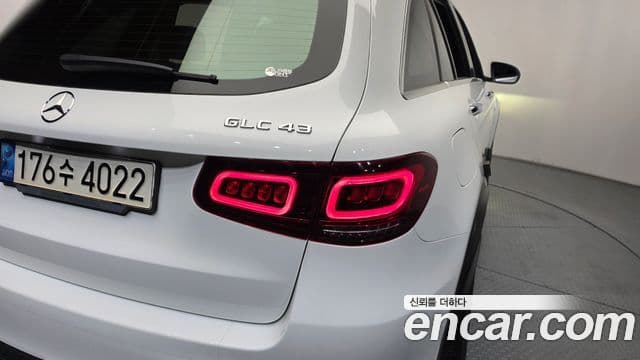 Mercedes-Benz GLC-Class 2022 — Şəkil 18/39