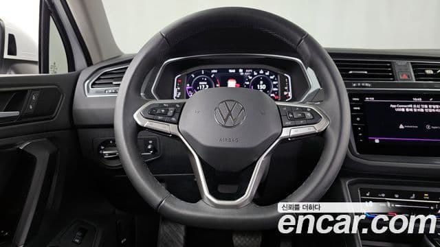 Volkswagen Tiguan 2024 — ფოტო 13/20