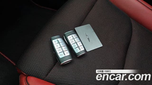 Genesis GV70 2021 — Şəkil 36/36