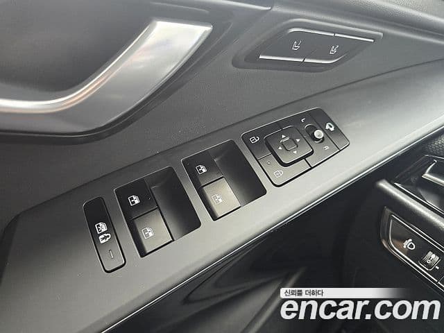 Kia Niro 2022 — Фото 6/20
