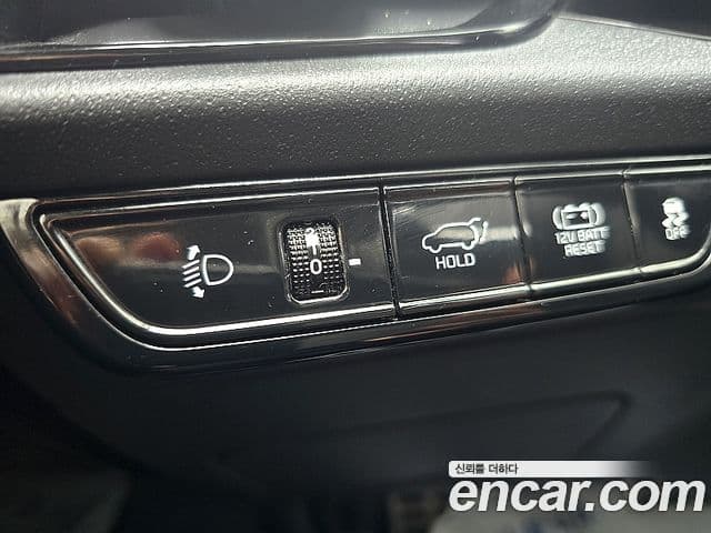 Kia Niro 2022 — Фото 7/20