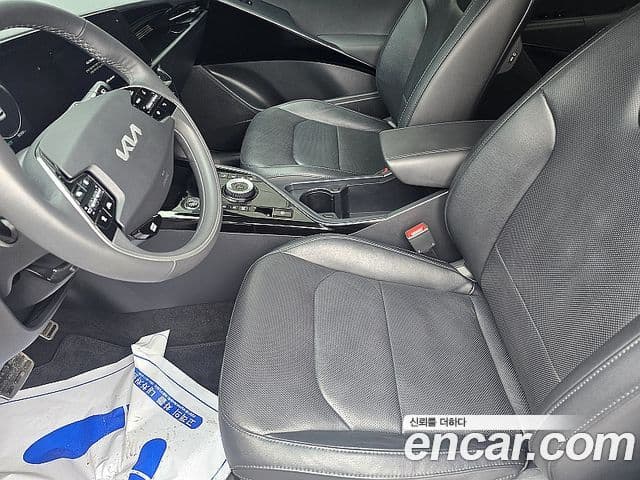 Kia Niro 2022 — Фото 15/20