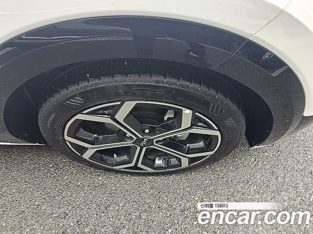 Kia Niro 2022 — Фото 20/20