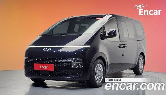 Hyundai Staria 2021 — ფოტო 1/20