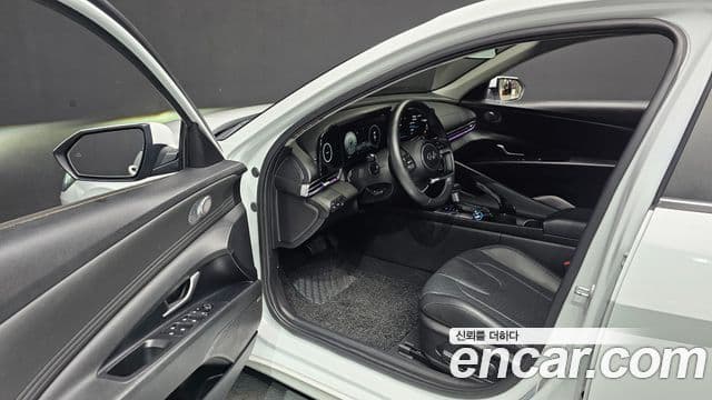 Hyundai Avante 2020 — Şəkil 10/20