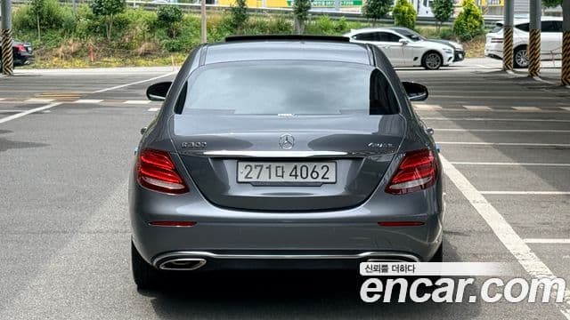 Mercedes-Benz E-Class 2019 — Фото 4/18