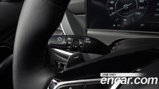 Kia Seltos 2024 — Şəkil 26/35