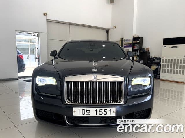 Rolls-Royce Ghost 2018 — Şəkil 2/20