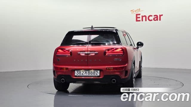 Mini Cooper S Clubman 2020 — Фото 4/20