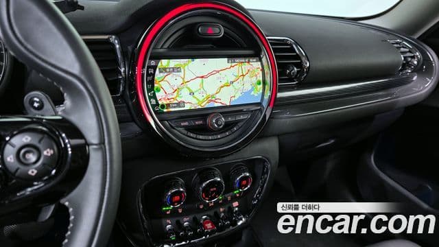 Mini Cooper S Clubman 2020 — Фото 14/20