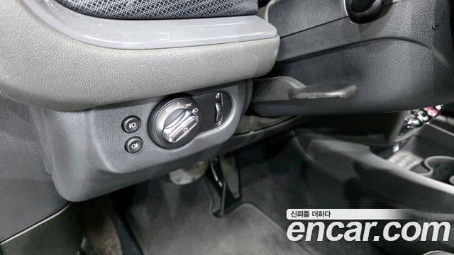 Mini Cooper S Clubman 2020 — Фото 17/20
