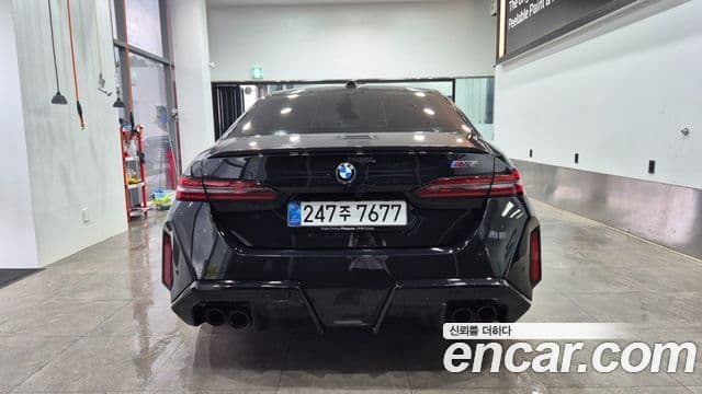 BMW M5 2025 — ფოტო 4/14