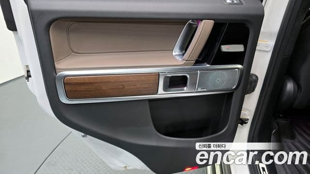 Mercedes-Benz G-Class 2025 — ფოტო 2/33