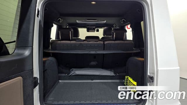 Mercedes-Benz G-Class 2025 — ფოტო 14/33