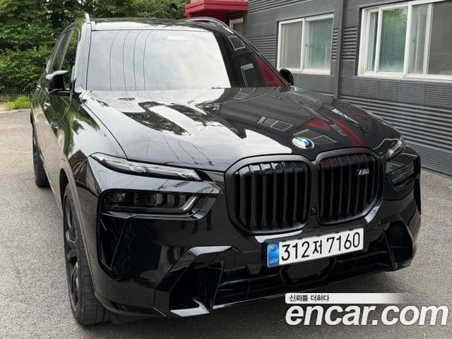 BMW X7 2025 — Фото 11/11