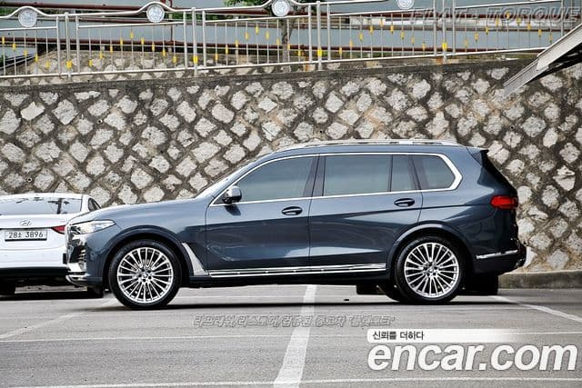 BMW X7 2020 — ფოტო 3/20