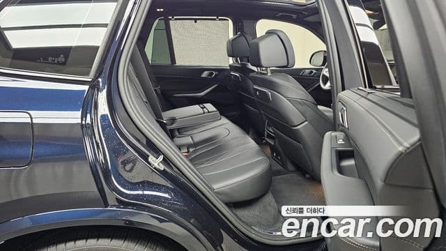 BMW X5 2025 — Photo 11/32
