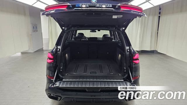 BMW X5 2025 — Photo 30/32