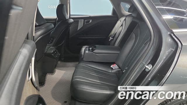 Kia K8 2023 — Şəkil 15/20