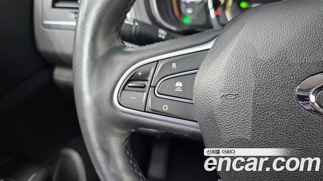 Renault Samsung QM6 2021 — Şəkil 9/37