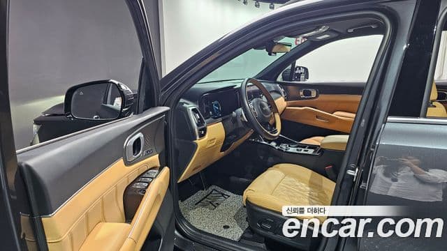 Kia Sorento 2022 — Фото 10/20