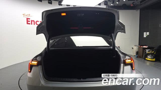 Kia K8 2025 — Photo 24/36