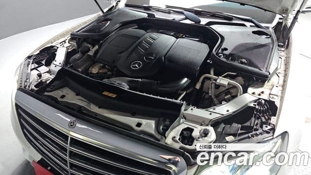 Mercedes-Benz E-Class 2019 — Şəkil 6/20