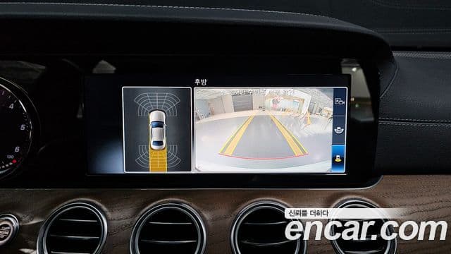 Mercedes-Benz E-Class 2019 — Şəkil 13/20
