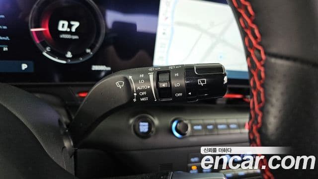 Hyundai Kona 2024 — ფოტო 18/20