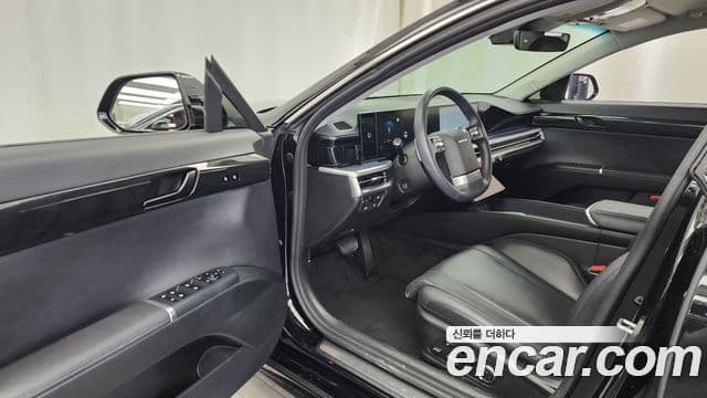Hyundai Grandeur 2023 — ფოტო 10/20