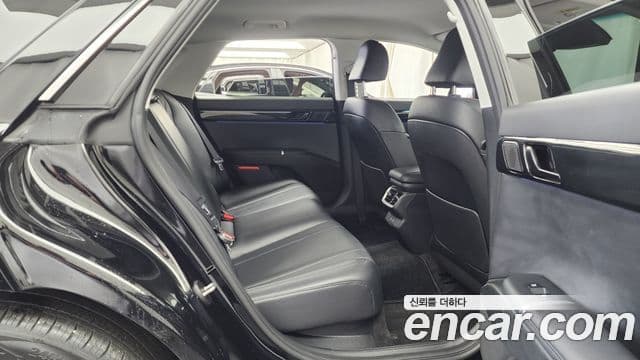 Hyundai Grandeur 2023 — ფოტო 12/20