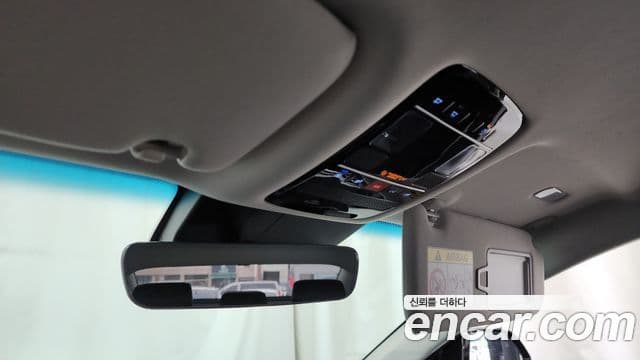 Hyundai Grandeur 2023 — ფოტო 17/20