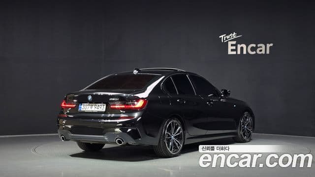BMW 3 Series 2022 — Şəkil 2/20