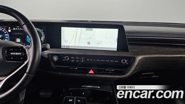 Kia K8 2021 — Şəkil 16/20