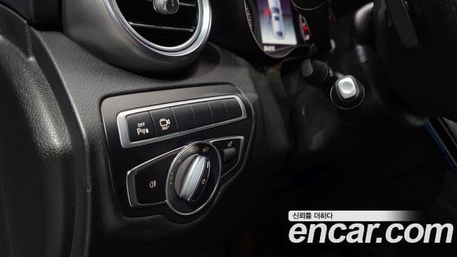 Mercedes-Benz GLC-Class 2019 — Фото 12/20