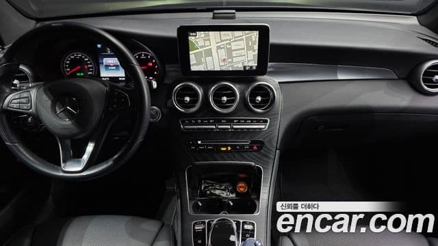 Mercedes-Benz GLC-Class 2019 — Фото 16/20