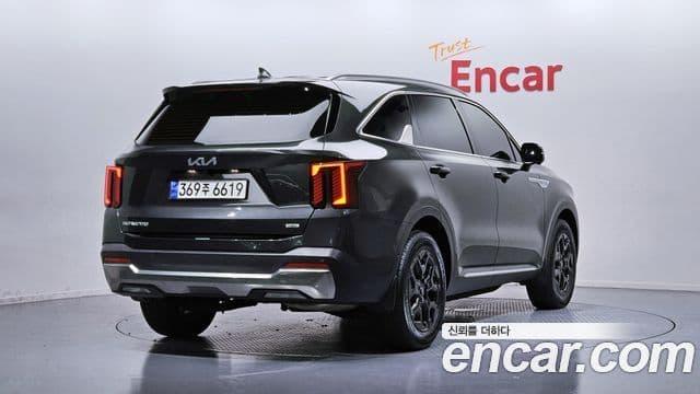 Kia Sorento 2024 — ფოტო 2/20
