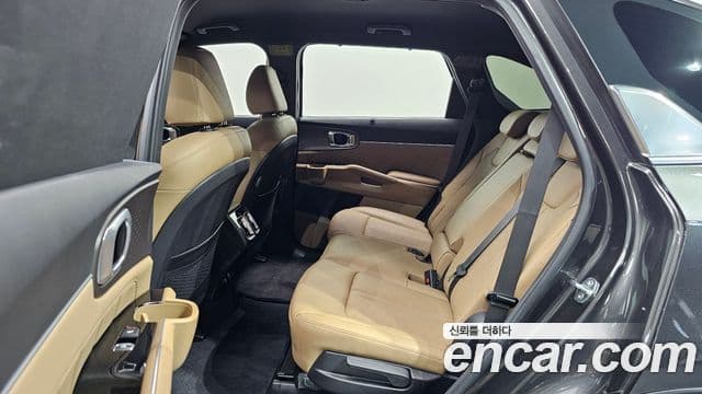Kia Sorento 2024 — ფოტო 11/20