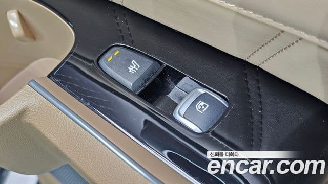 Kia Sorento 2024 — ფოტო 15/20