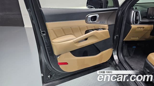 Kia Sorento 2024 — Photo 12/33