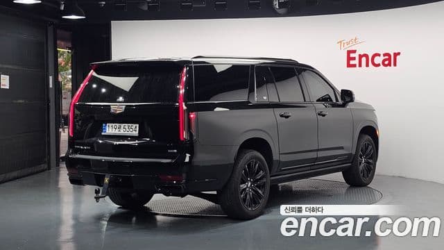 Cadillac Escalade 2022 — Şəkil 2/20