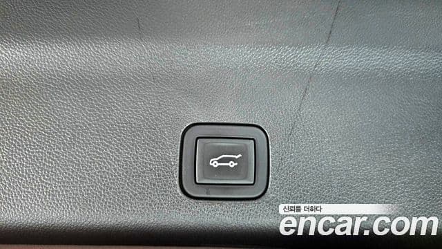 Cadillac Escalade 2022 — Şəkil 16/20