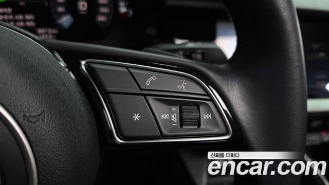 Audi A3 2022 — Фото 16/20