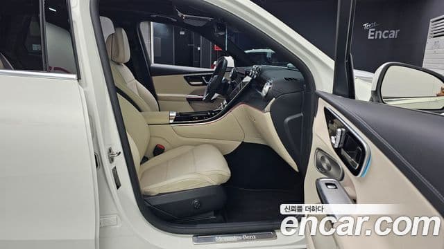 Mercedes-Benz GLC-Class 2025 — ფოტო 11/20