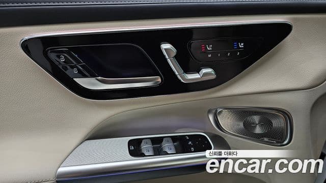 Mercedes-Benz GLC-Class 2025 — ფოტო 17/20