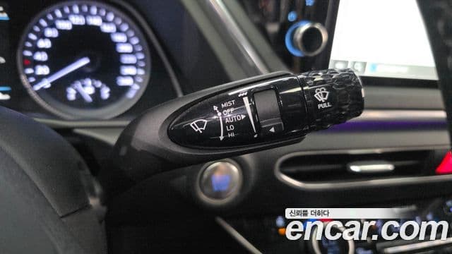 Hyundai Sonata 2022 — Фото 17/20