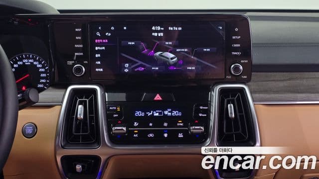 Kia Sorento 2020 — Фото 15/20