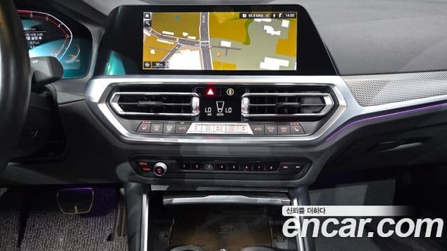 BMW 3 Series 2021 — Şəkil 13/20