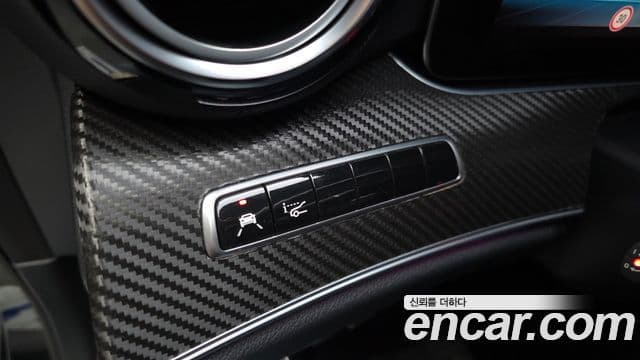 Mercedes-Benz E-Class 2018 — Фото 18/20
