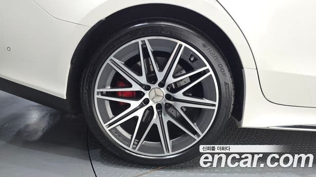 Mercedes-Benz AMG GT 2024 — ფოტო 5/20